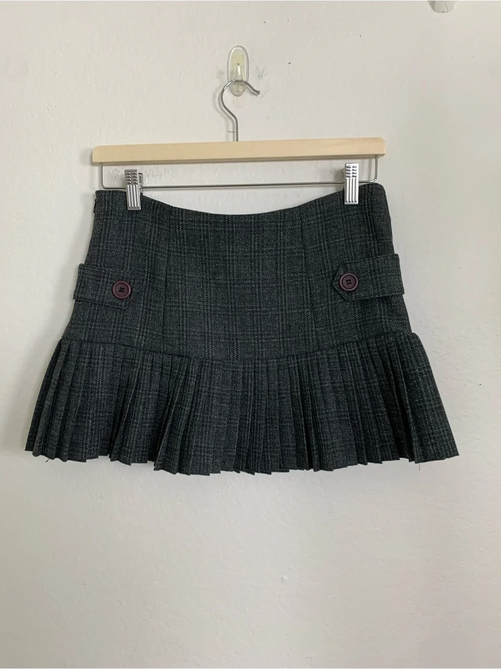 Vtg Y2K Forever 21 Pleated Plaid Micro Mini Skirt Women’s M Button Accent Gray